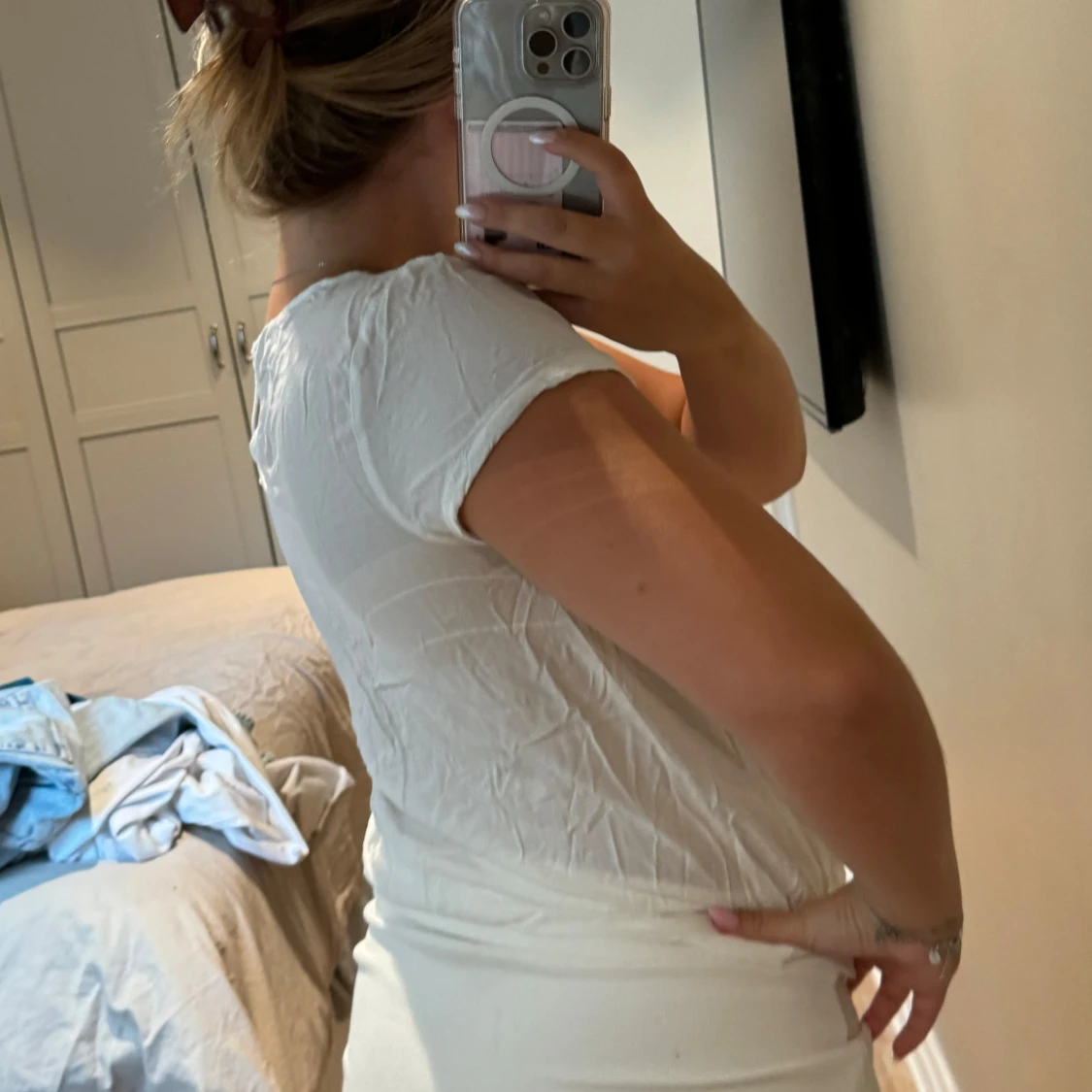 Vit t-shirt från ONLY, strl 38 - 1