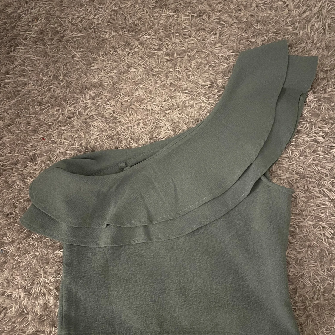 Grön oneshoulder topp Rut&Circle - 2