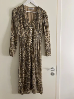 Adoore Paris dress - Adoore Paris dress! Perfekt skick!