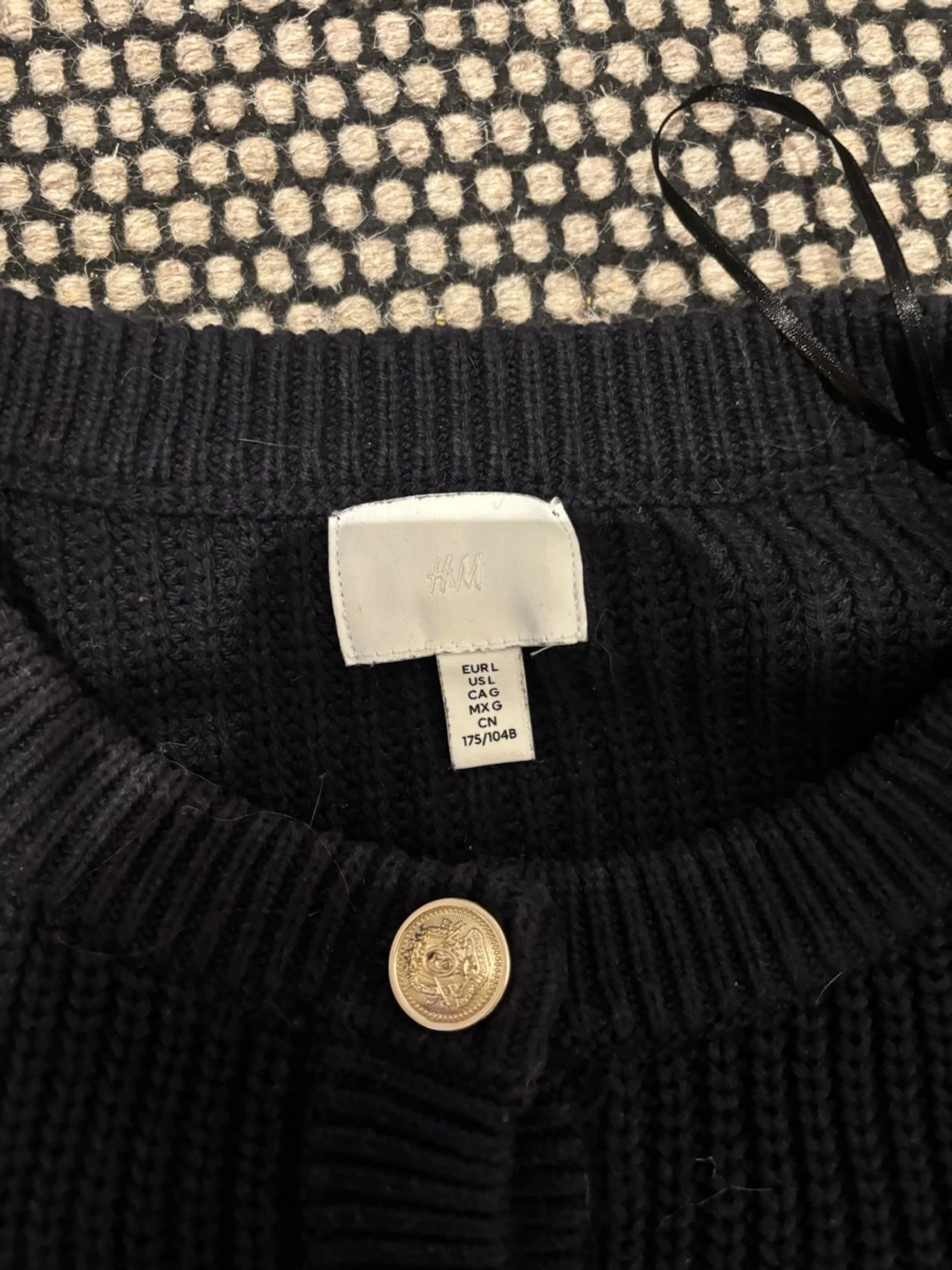 Mörkblå stickad kofta från H&M - 2