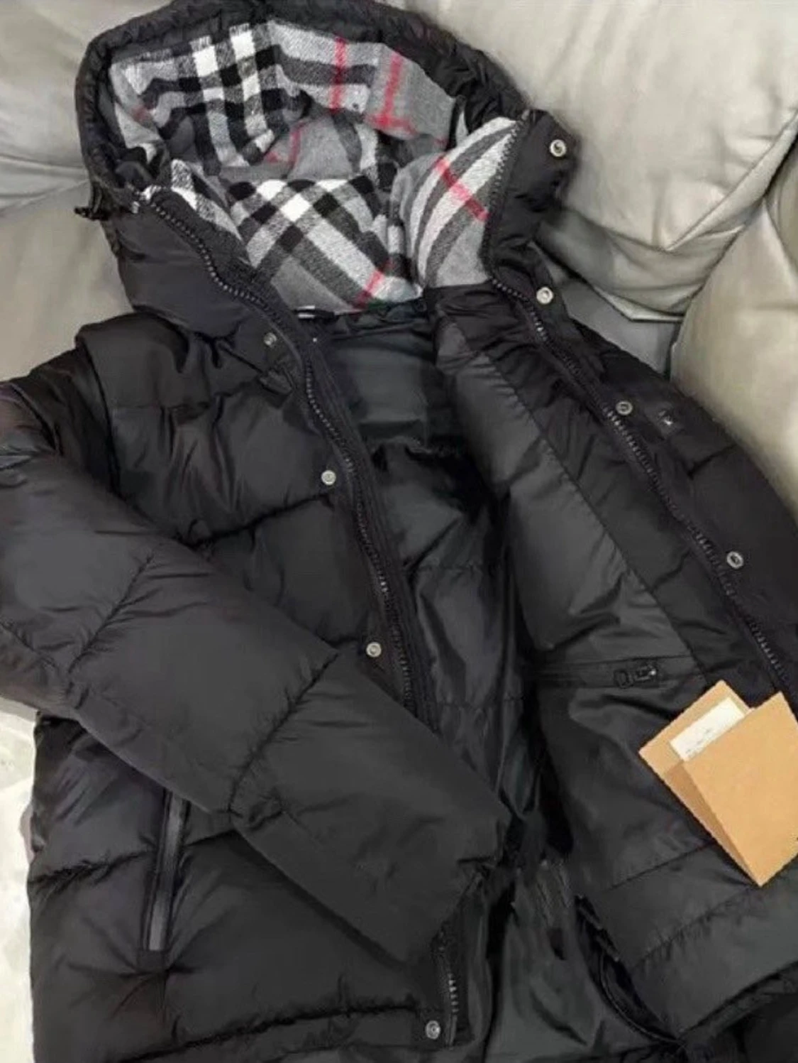 Svart pufferjacka från Burberry