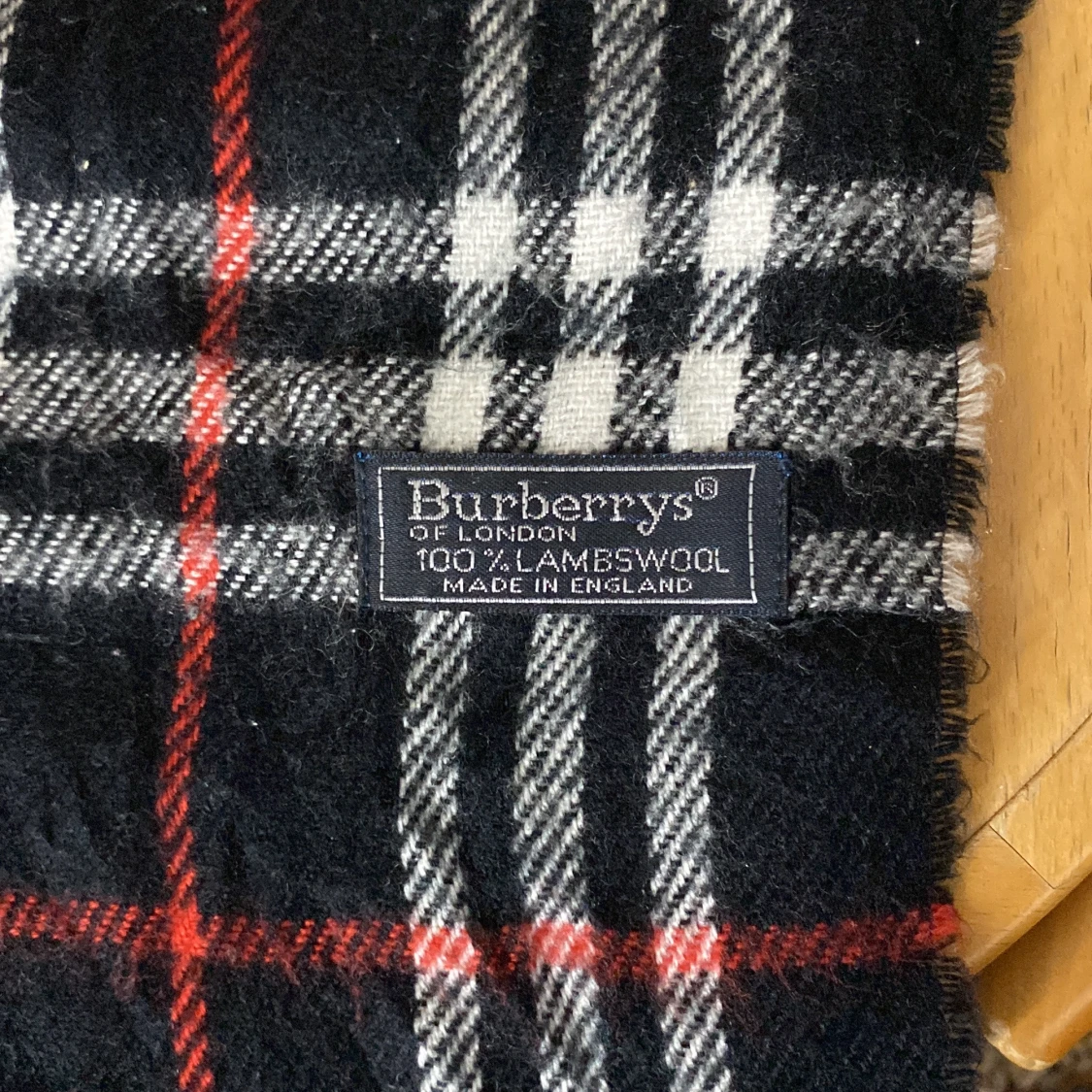 Rutig halsduk från Burberrys i ull - 1