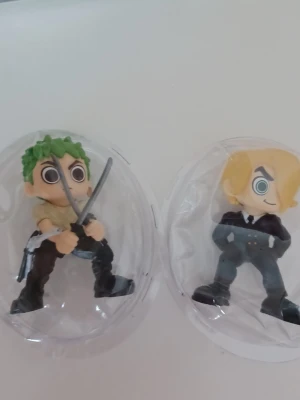 One piece figurer - Netflix one piece figurer. Sanji och Zoro, båda för 60 :) Helt nya