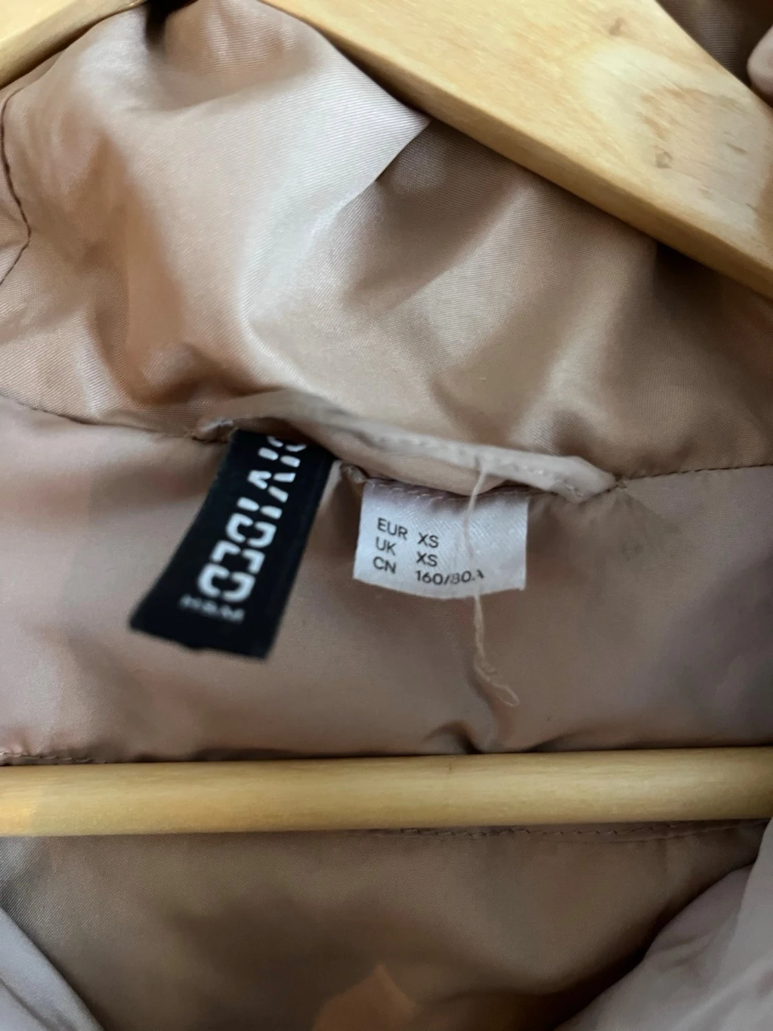 Beige pufferjacka  - 4