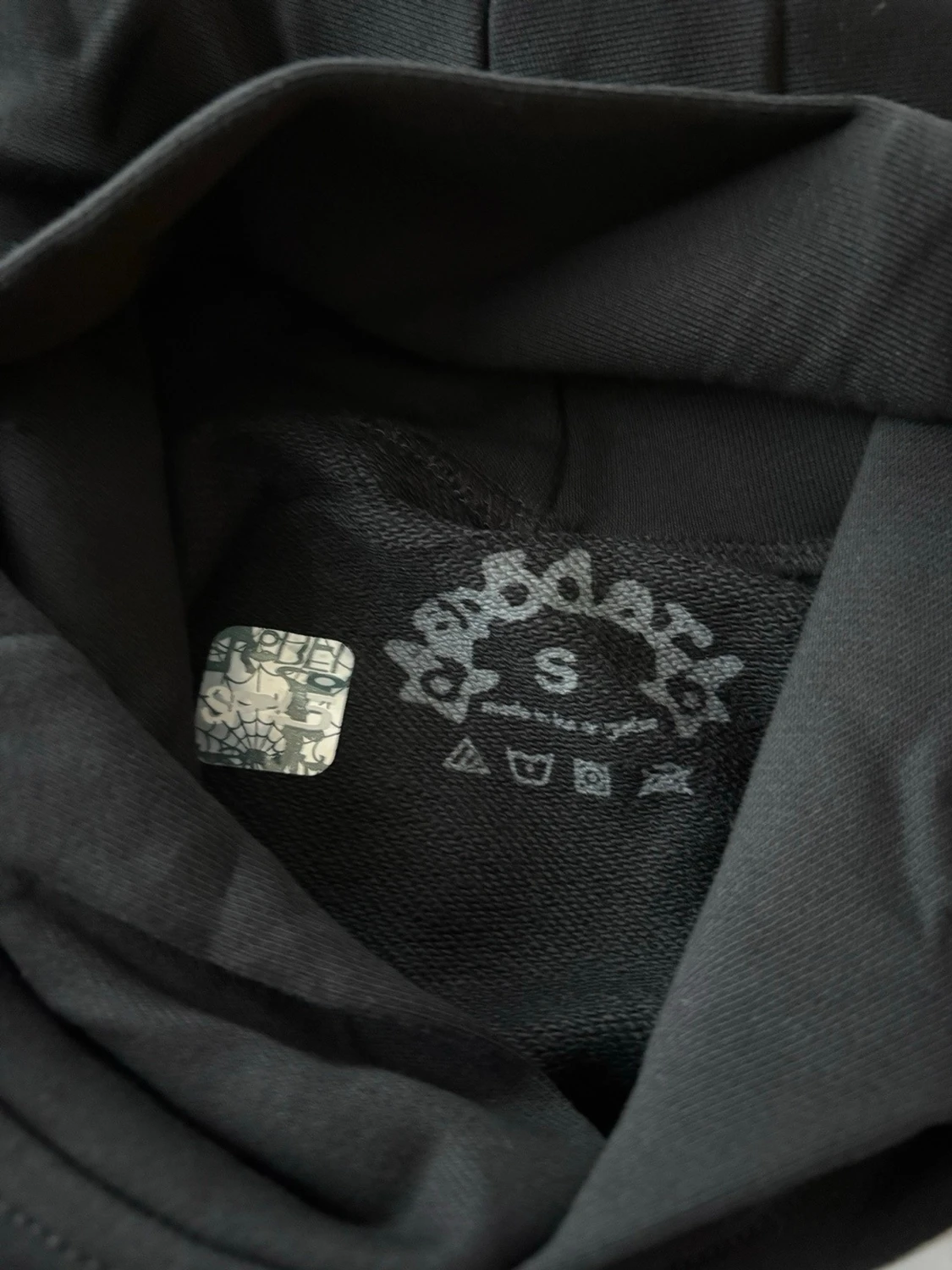 Svart Sp5der Hoodie - 1