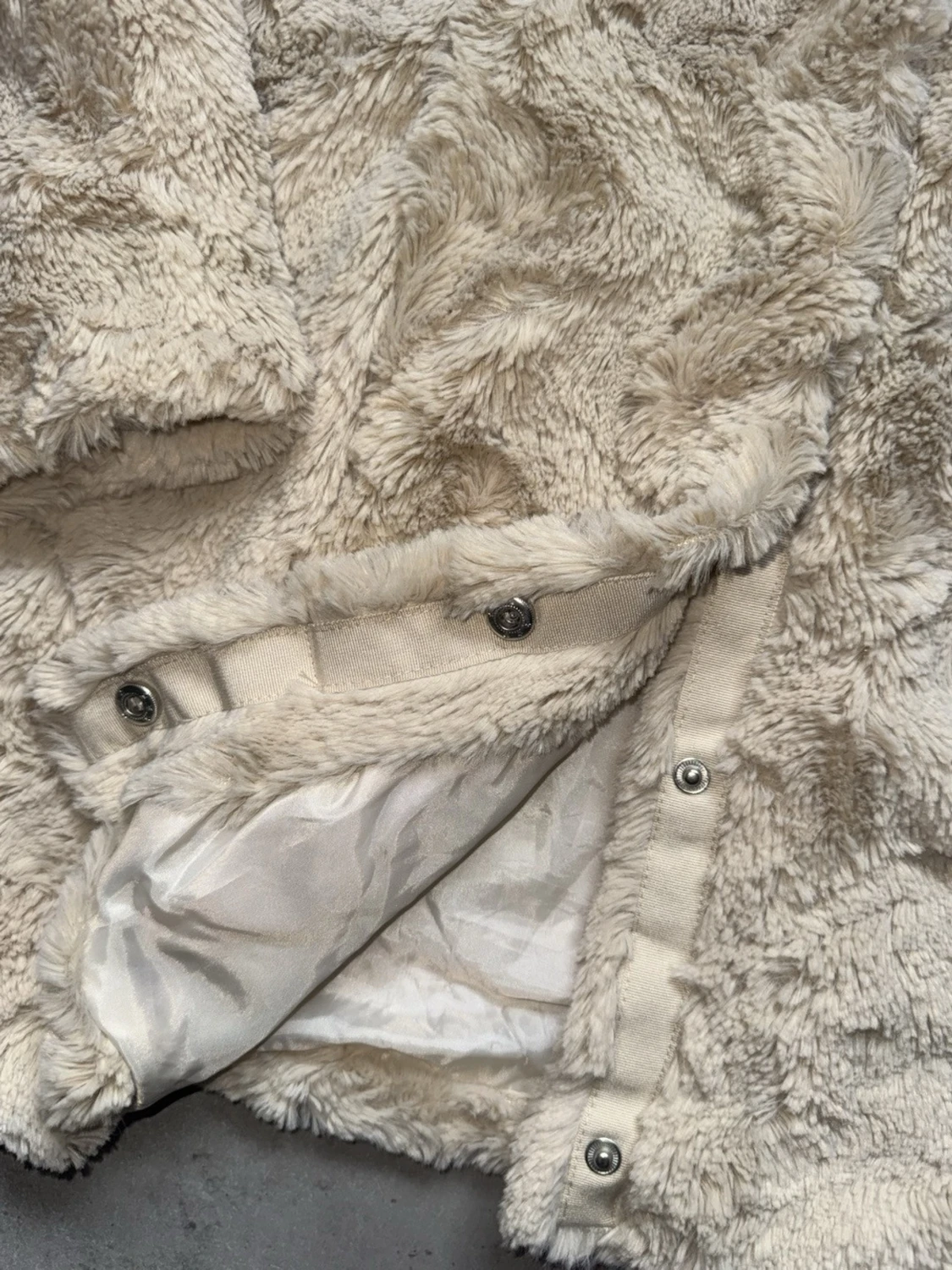 Beige teddyjacka från Vero Moda - 1