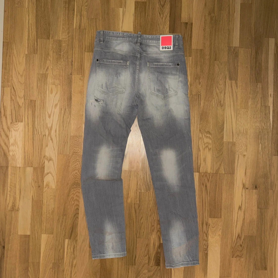 Grå Dsquared2 jeans (W32) - 1