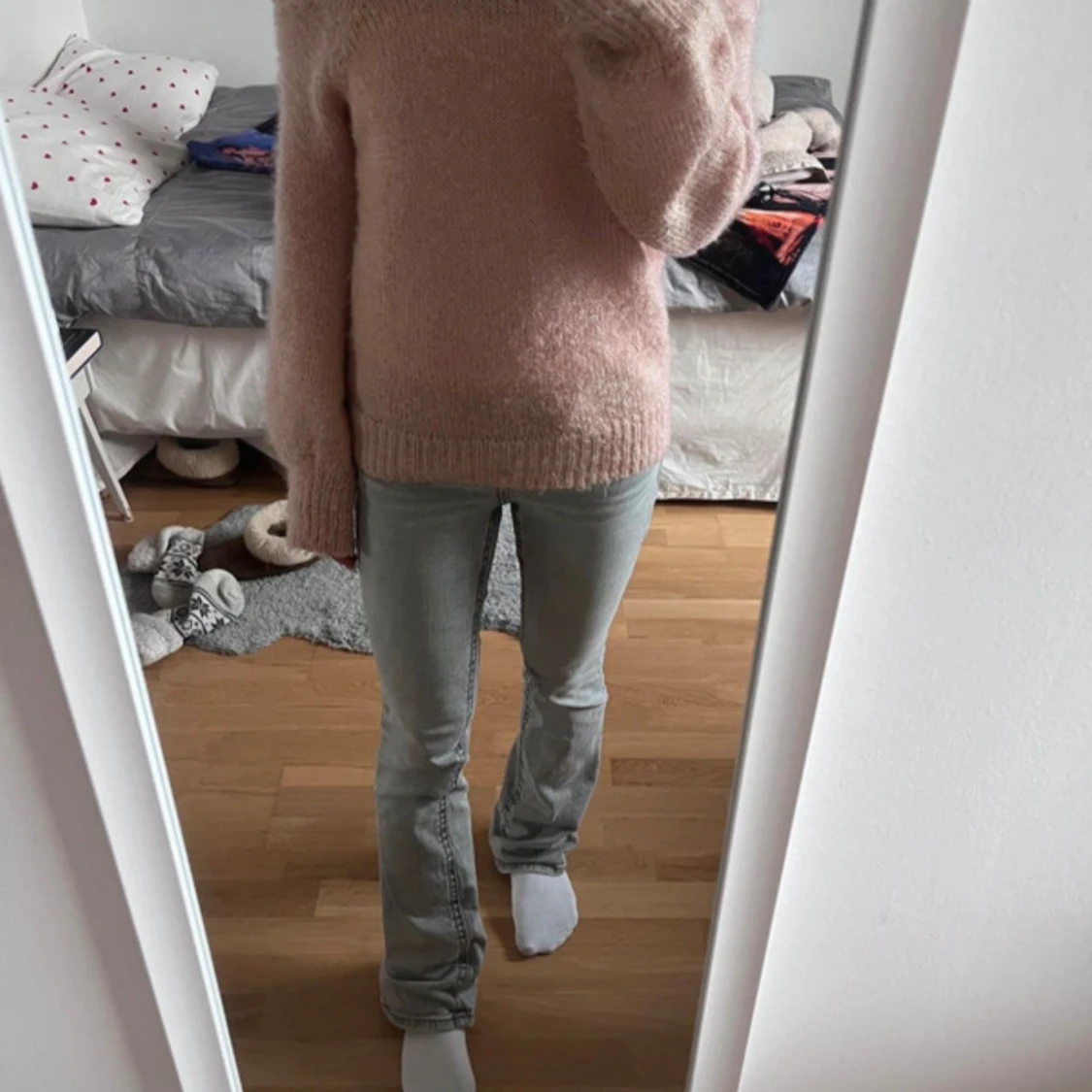 Ljusrosa stickad offshoulder tröja - 1