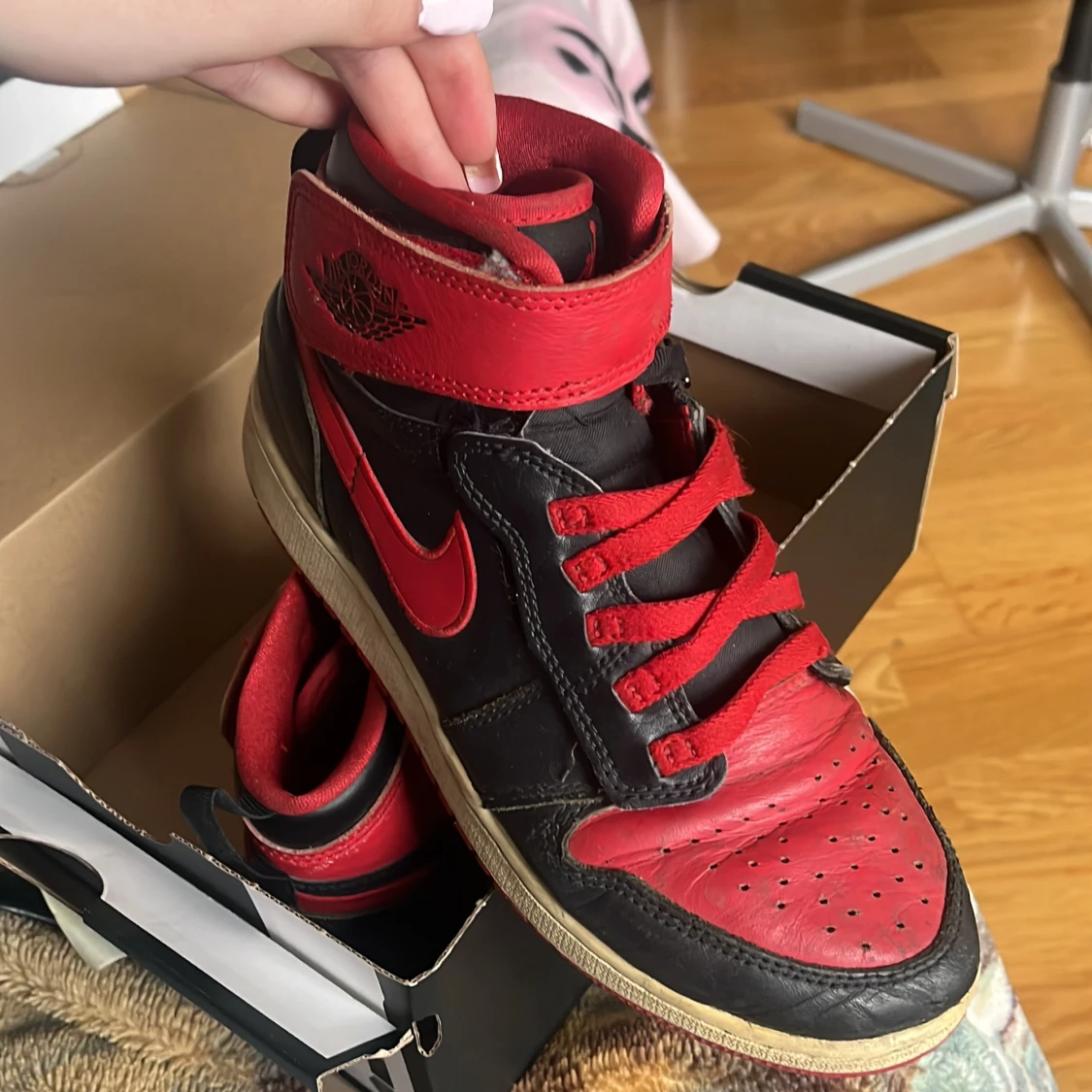 Nike Air Jordan 1 svart/röd high - 3