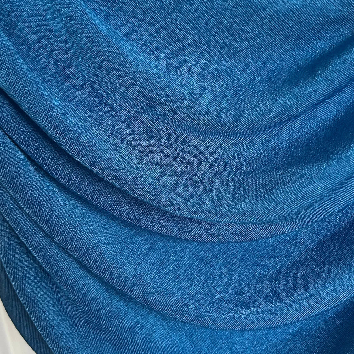 Blå one-shoulder topp - 1