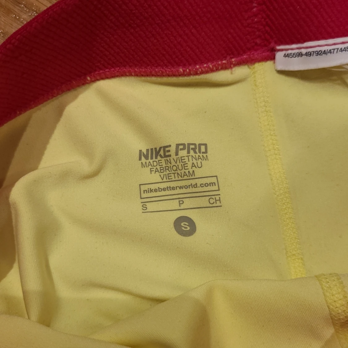 Nike Pro gula träningsshorts S - 2