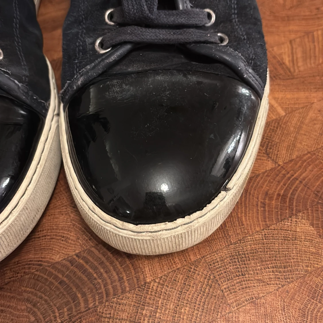 Svarta sneakers från Lanvin mocka/lack - 2