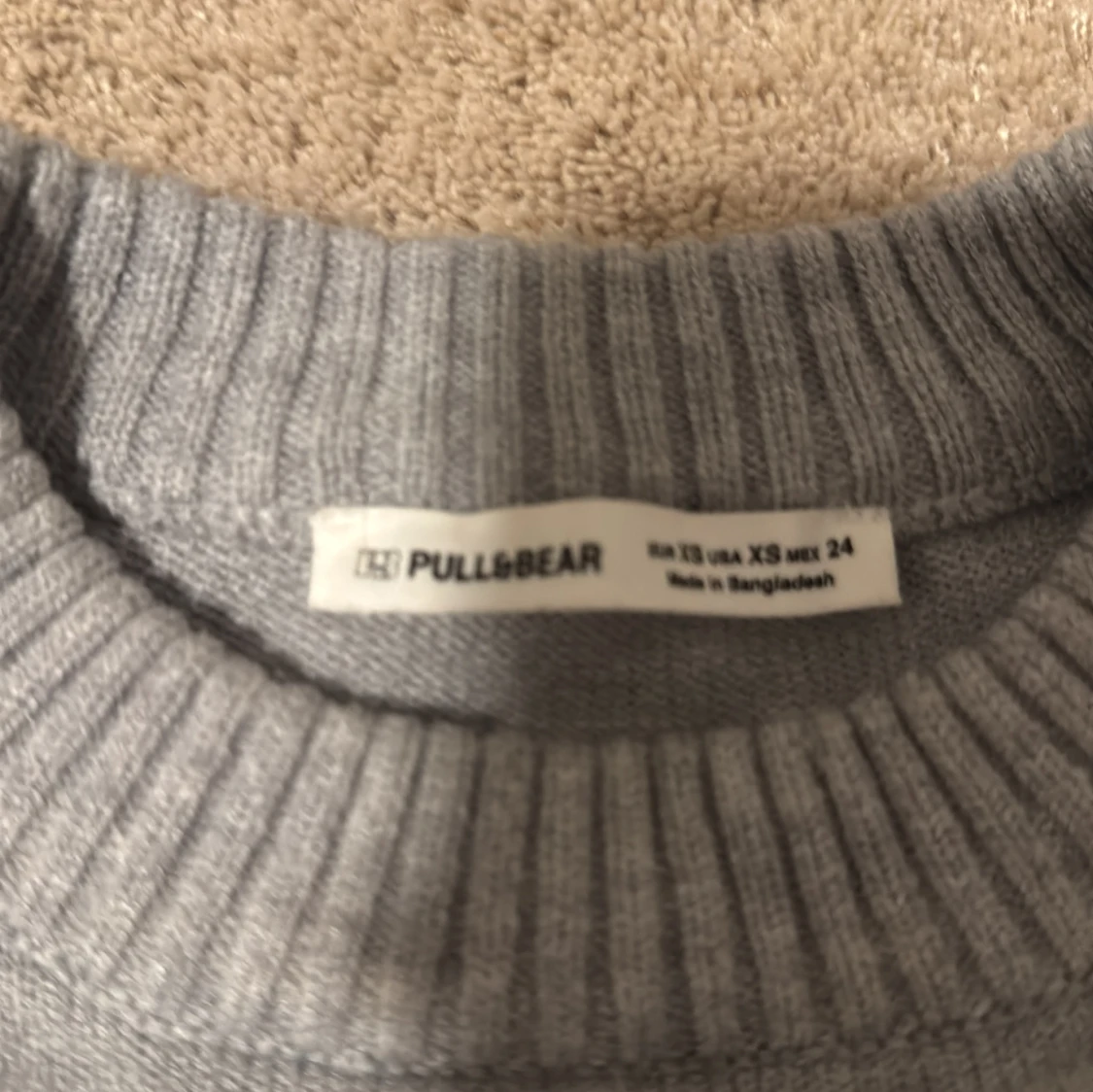 Grå stickad tröja från Pull&Bear - 2