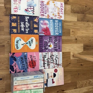 Böcker  - Säljer dessa böcker för 50kr st men går att köpa fler och få paketpris. 