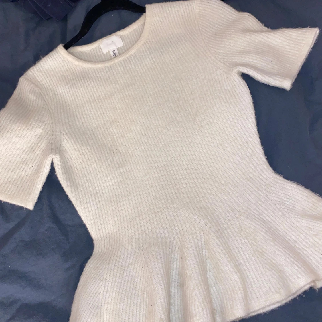 Söt topp/t-shirt men vågigt  - 1