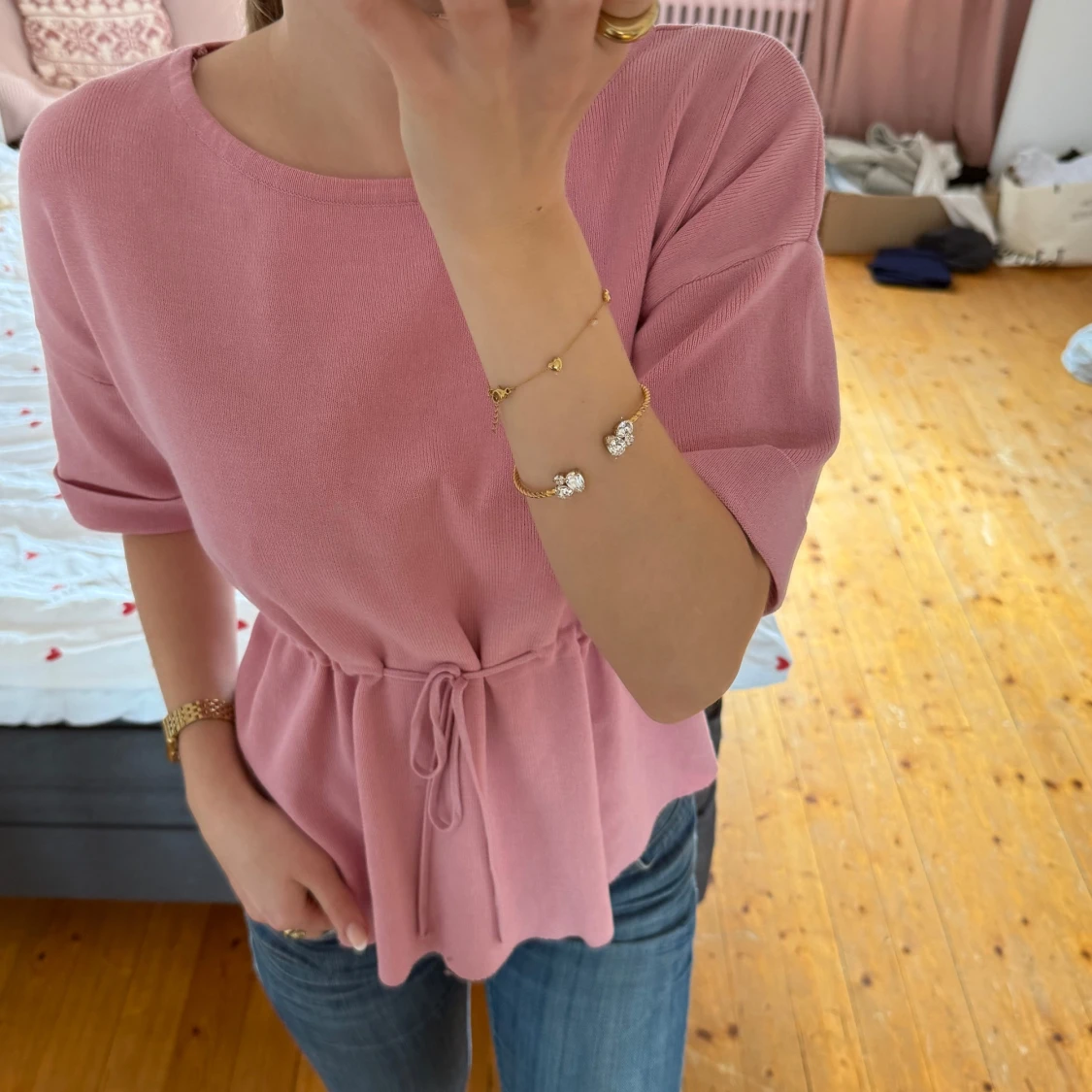 Söt rosa topp med knytning  - 1