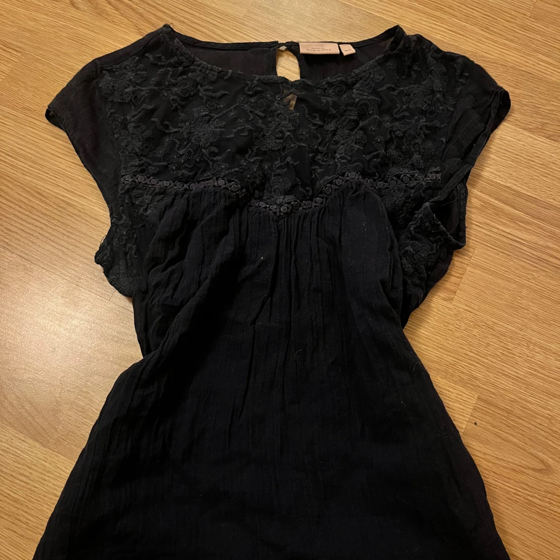 Marinblå spetsblus 💗💗 - 1