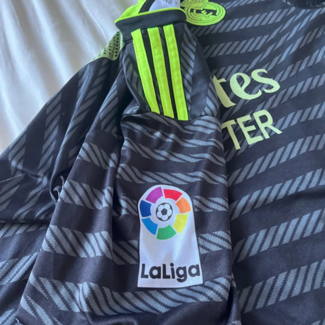 Real Madrid benzema 22/23 3rd kit - 3