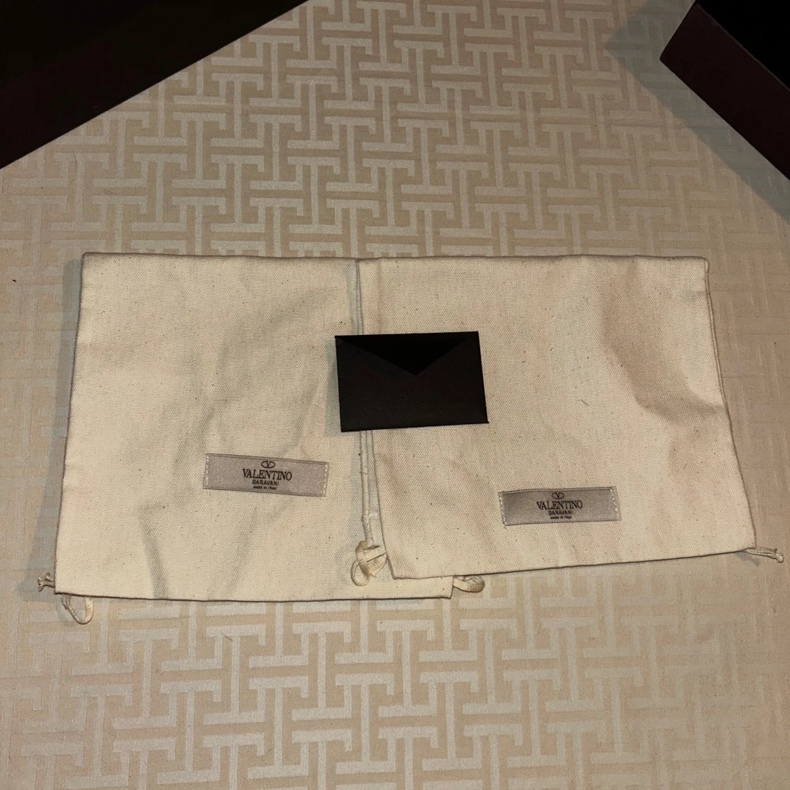 Valentino Flycrew 42 - 3