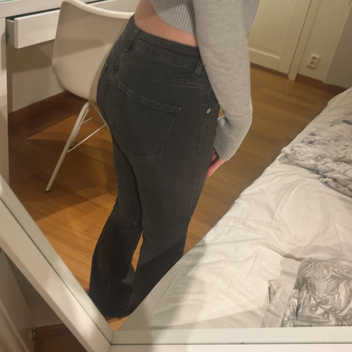 Svarta bootcut jeans låg midja - 1