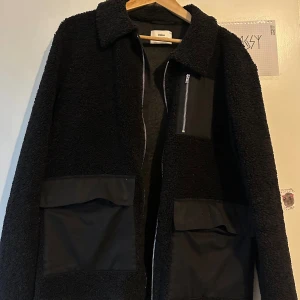 Fleecejacka herr  - Köpt för 1600 på zalando sparsamt använd och felfri i storlek M, Märket heter Ciszere