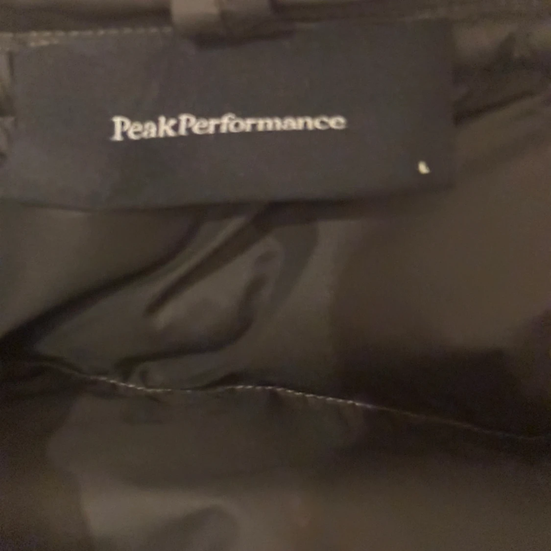 Svart dunjacka Peak Performance M - 2