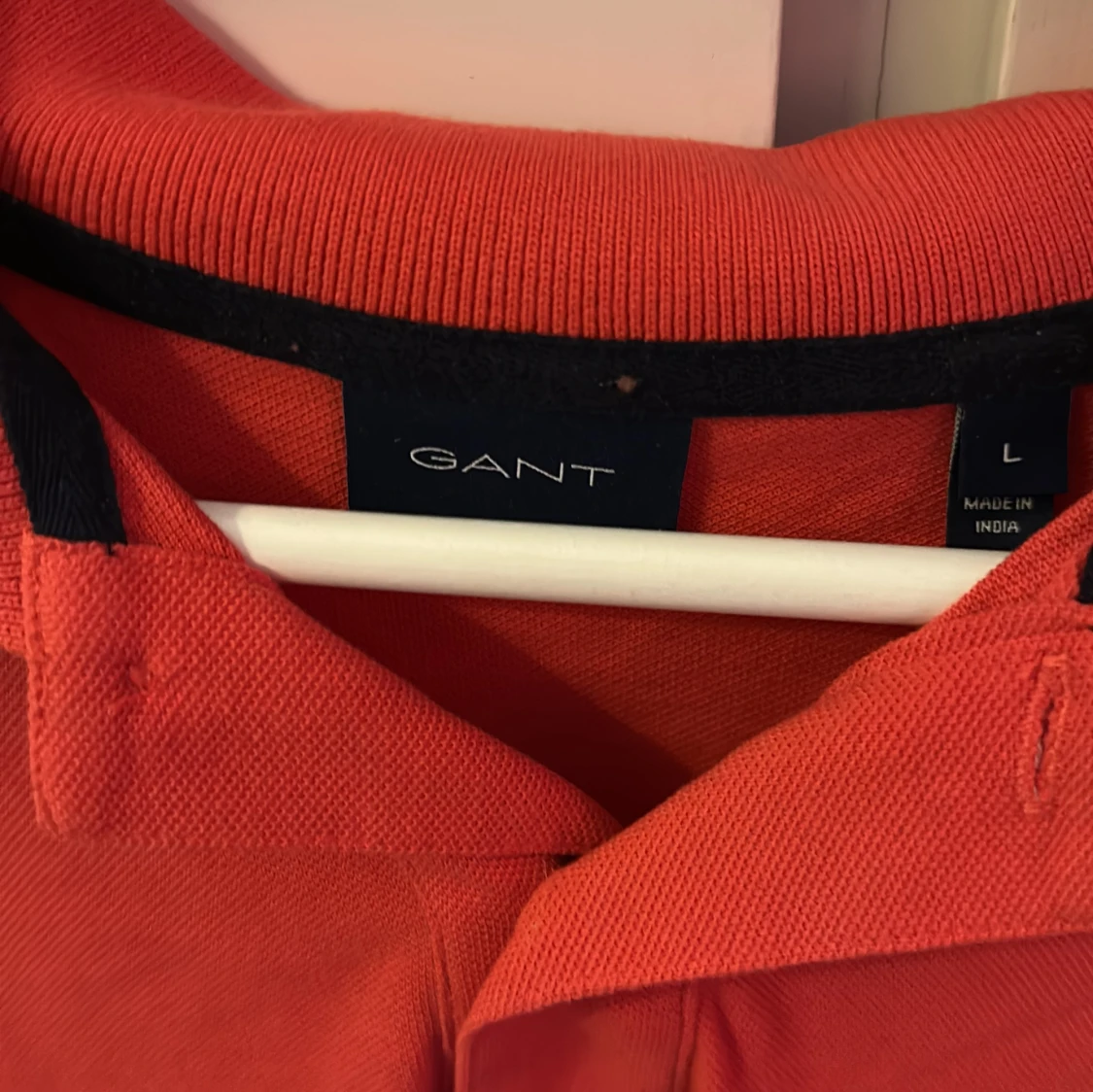 Röd pikétröja från GANT i bomull - 1