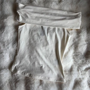 Off shoulder topp - Helt ny med prislapp på🩷