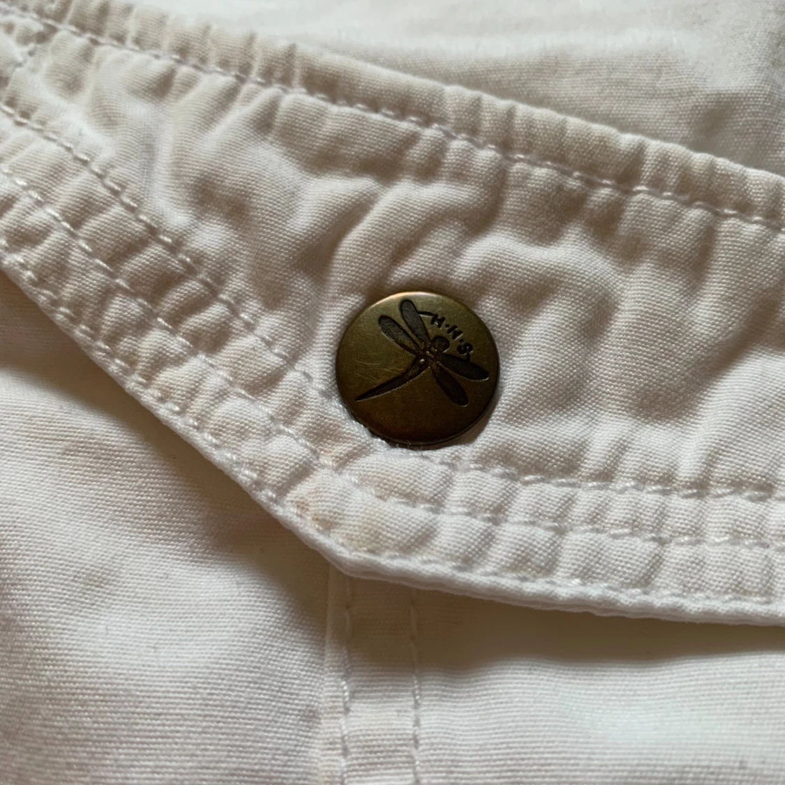 Vita cargopants från H.H.S med broderi - 3