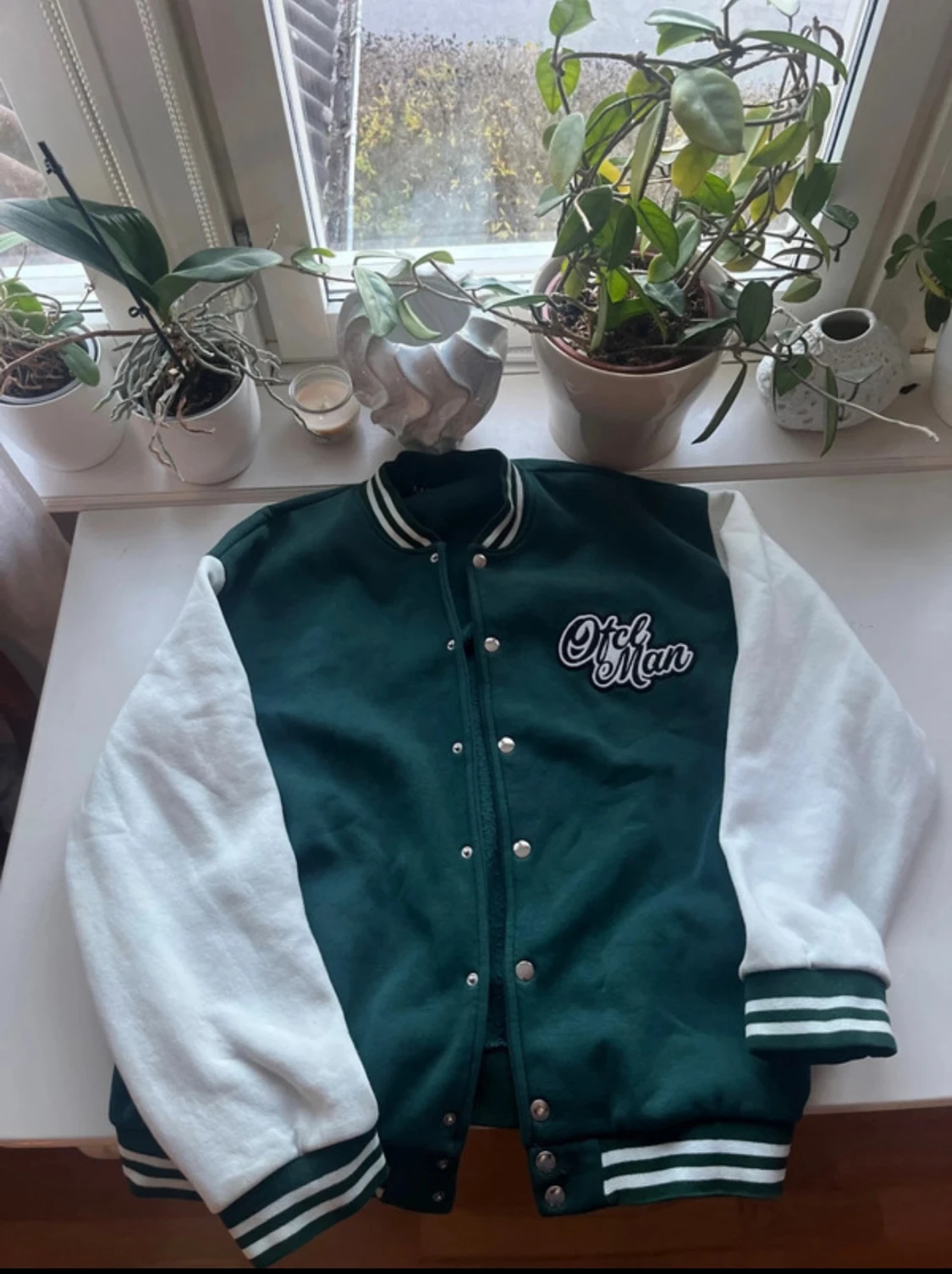 Grön och vit bomberjacka från Otc Man