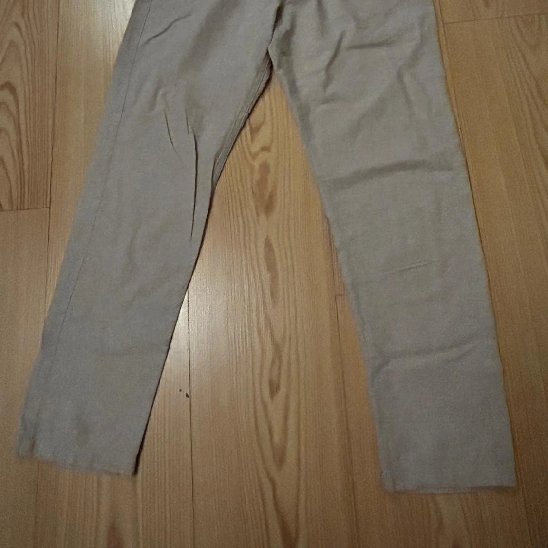 Beige linnebyxor från Jack & Jones - 1