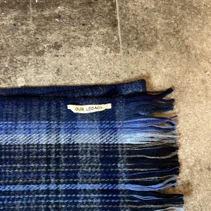 Our Legacy Halsduk - Riktigt fet our legacy scarf bra skick! skriv ifall ni har frågor👏