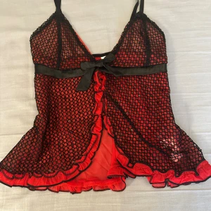 Coquette top  - Sequins details 