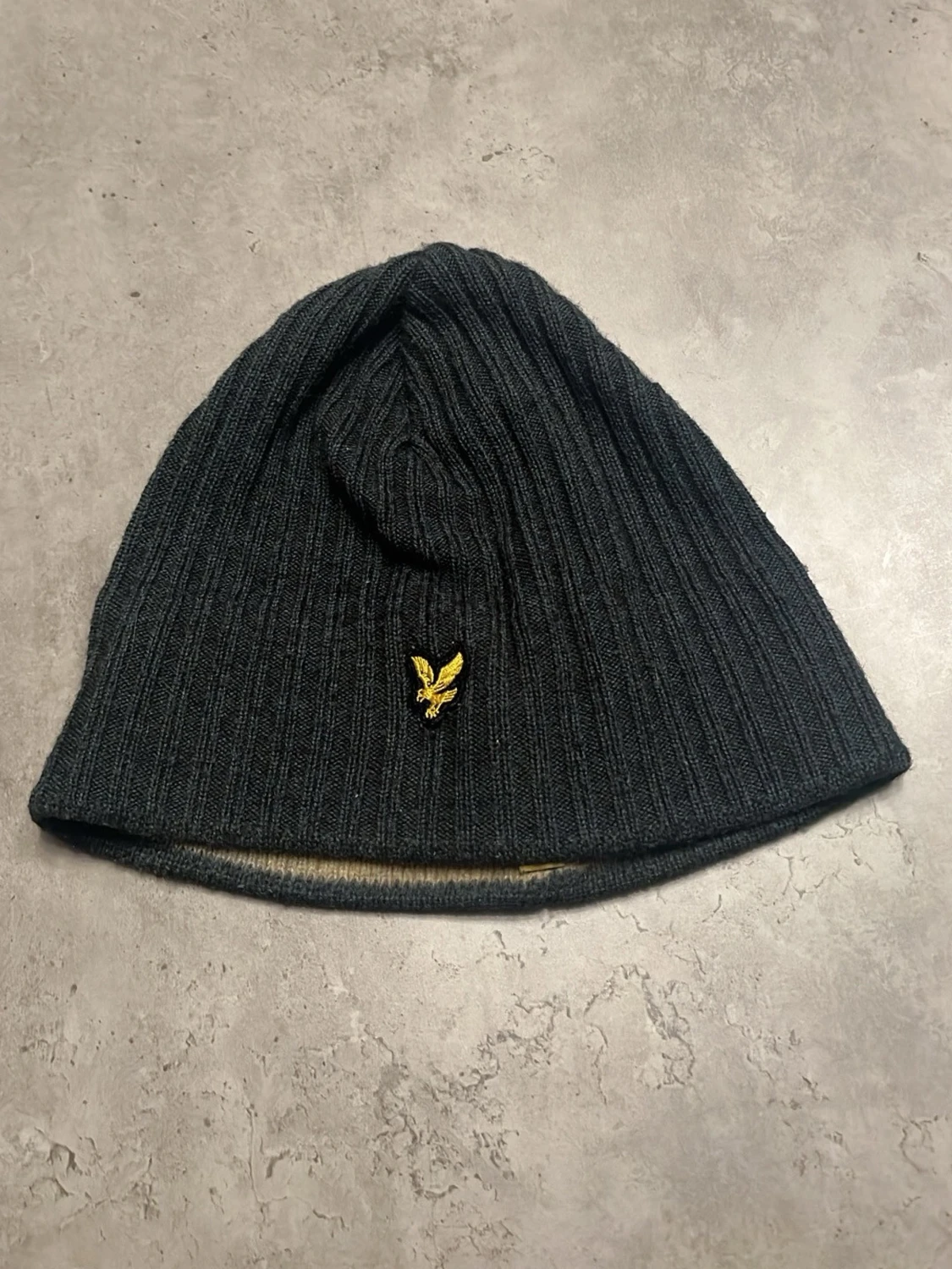 Lyle & Scott mössa