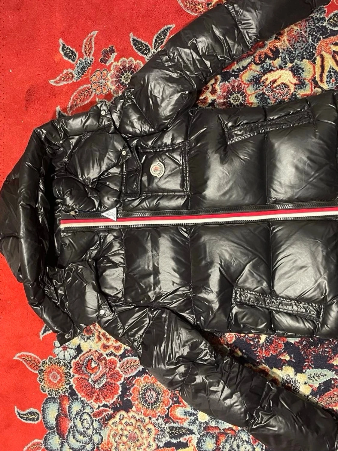 Moncler Montbeliard - 1