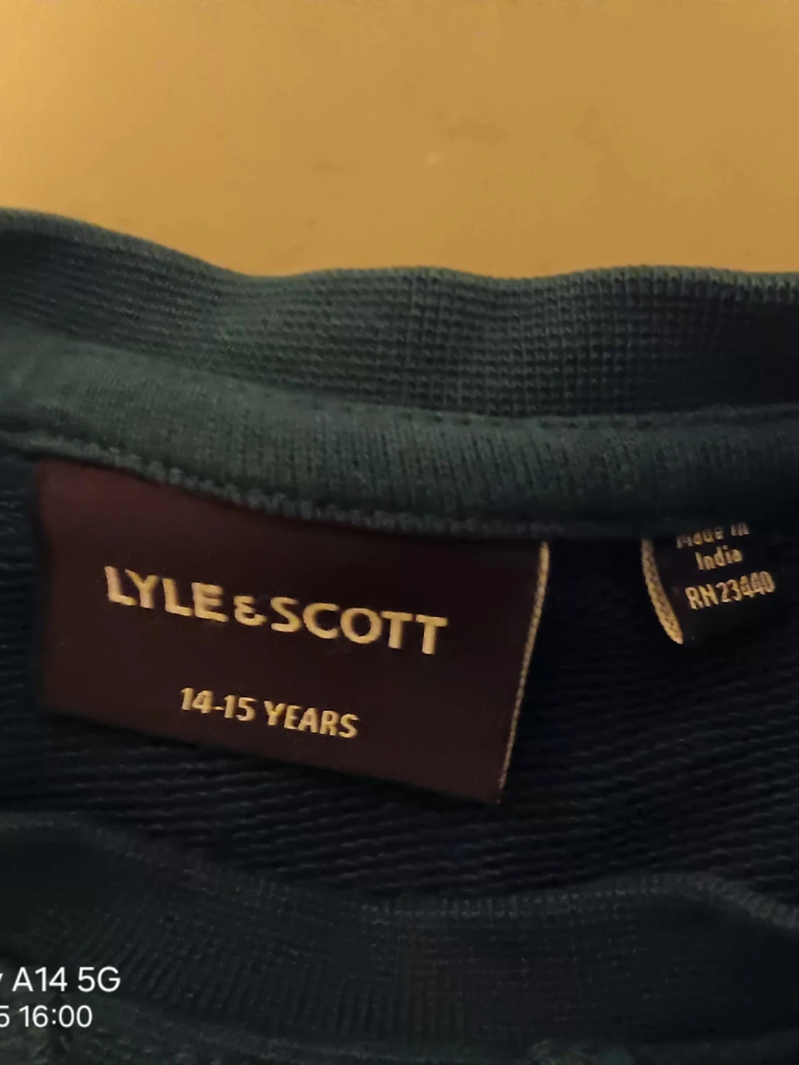 Mörkgrön sweatshirt från Lyle & Scott - 2