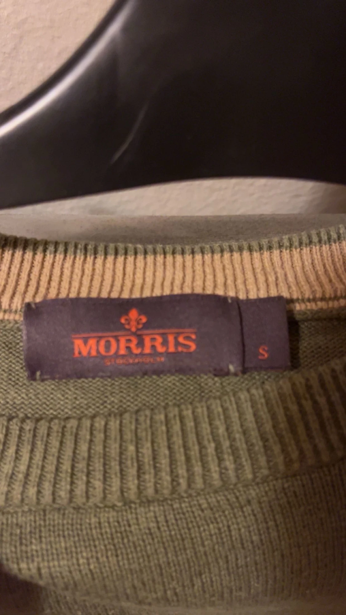 Olivgrön stickad tröja från Morris - 1