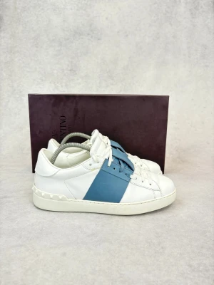 Valentino open  sneakers  - – Condition: 9/10  – What is included: Box, dustbag and Valentino card  – Retail price: Over 700 euro