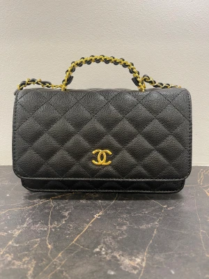 Fin väska  - Helt nytt och oanvänd!