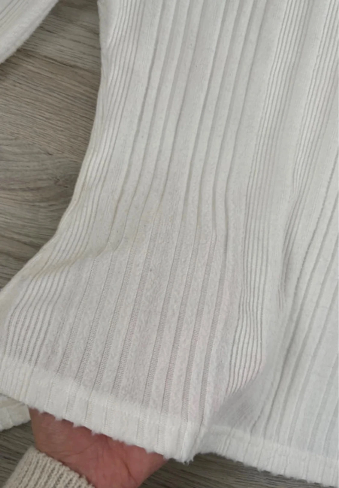 Vit ribbad polotröja-långärmad  - 1