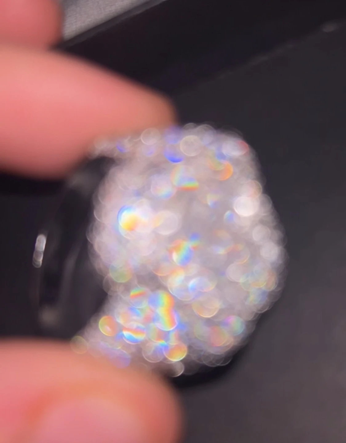 Glittrig silverväst med stenar