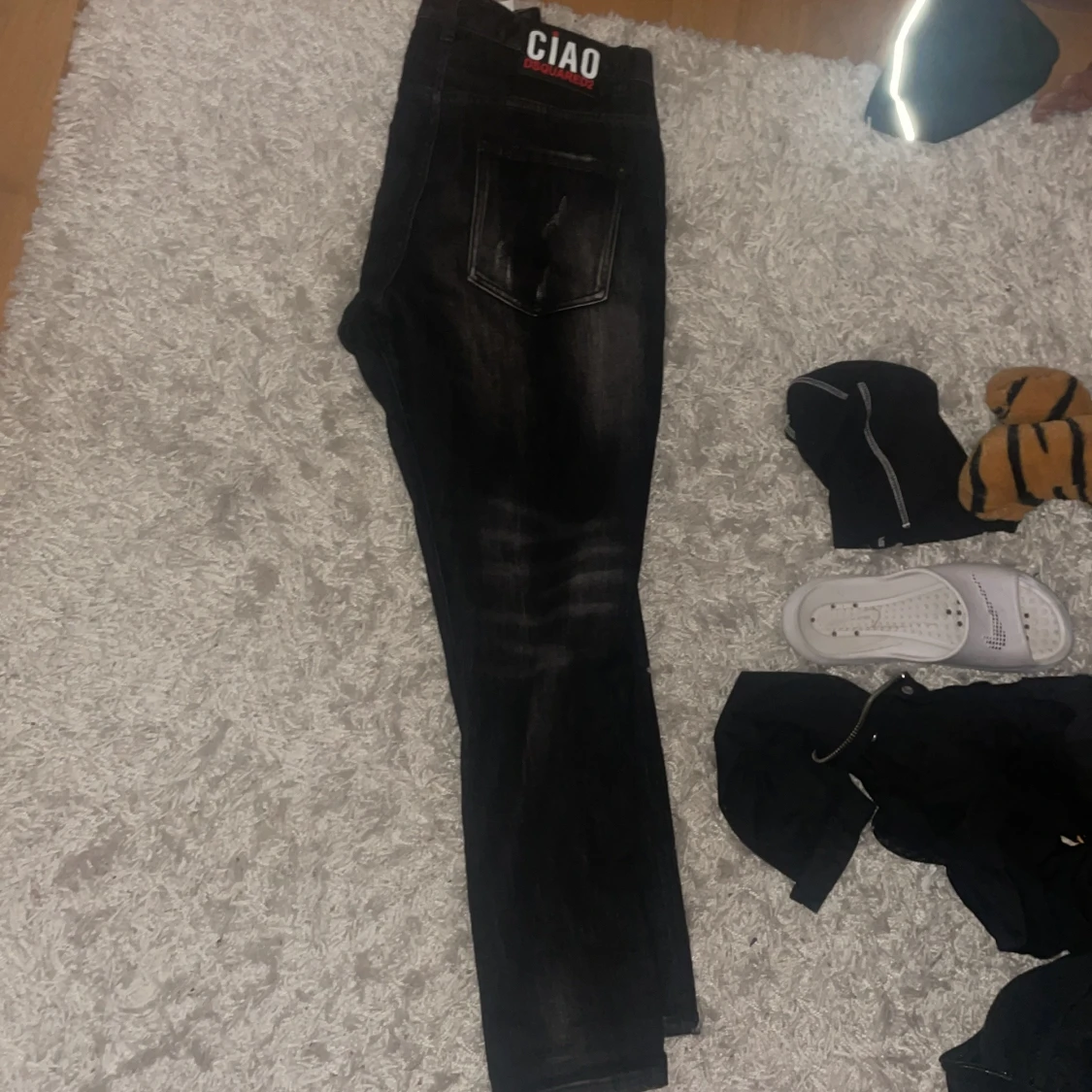 Svarta jeans från Dsquared2, strl 33 - 1