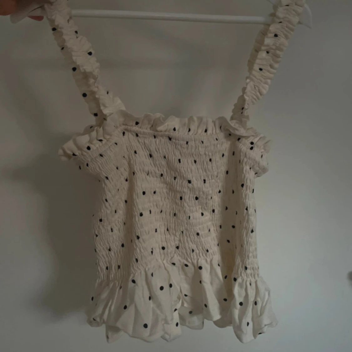 Söt prickig topp från H&M - 2