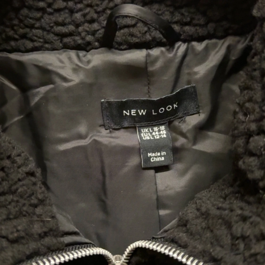 Svart teddy jacka  - 1