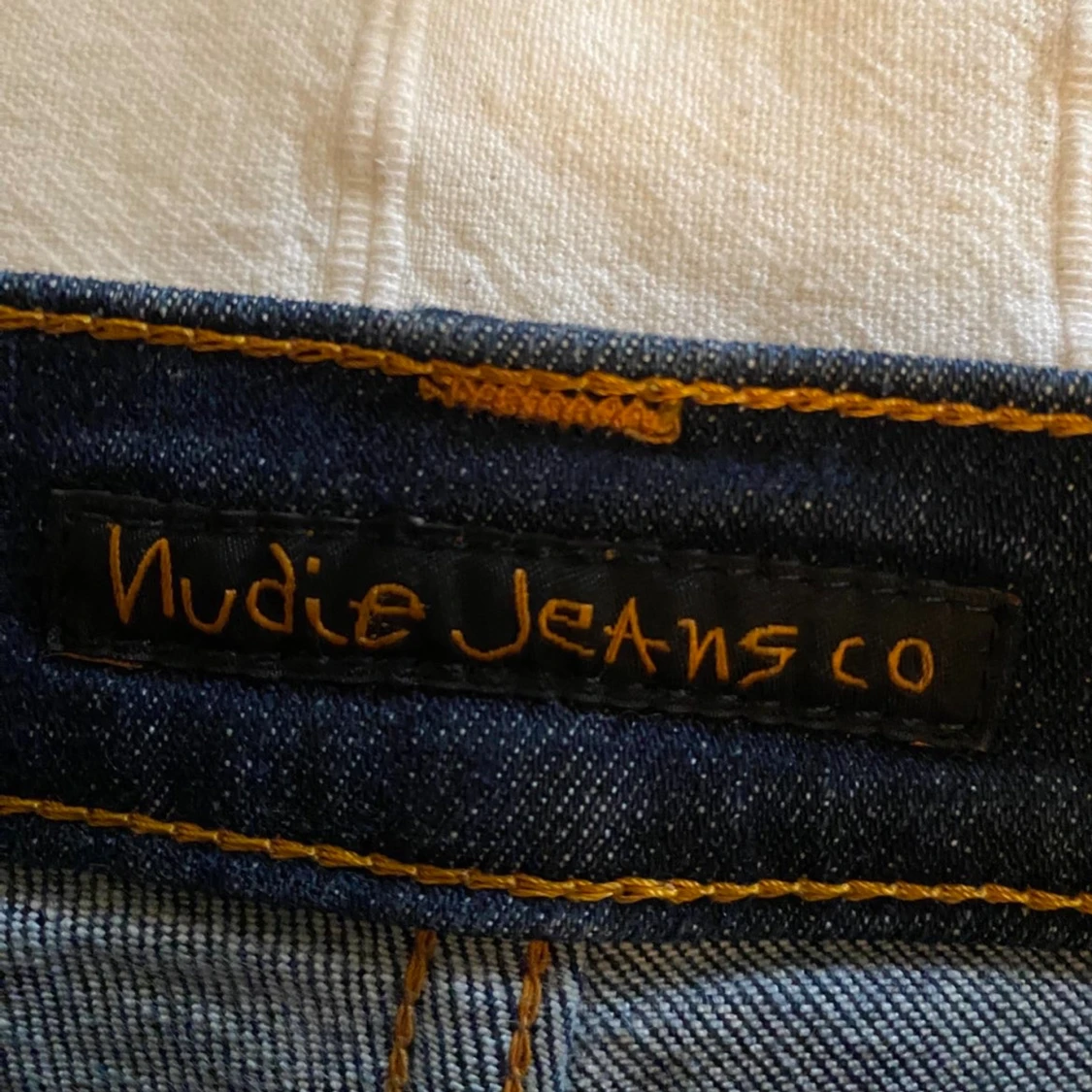 Mörkblå jeans från Nudie Jeans Co - 3