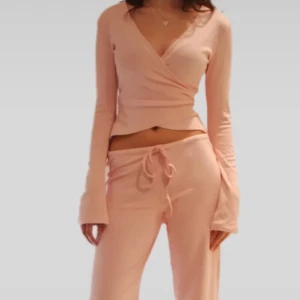 Ljusrosa mjukissett - Mjukisset från Yamz med fina detaljer som är helt oanvänt, orginalpris 500kr