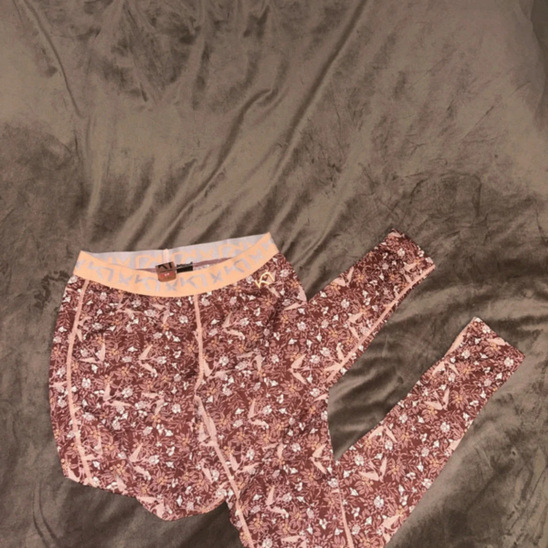 Underställ från Kari Traa - 1