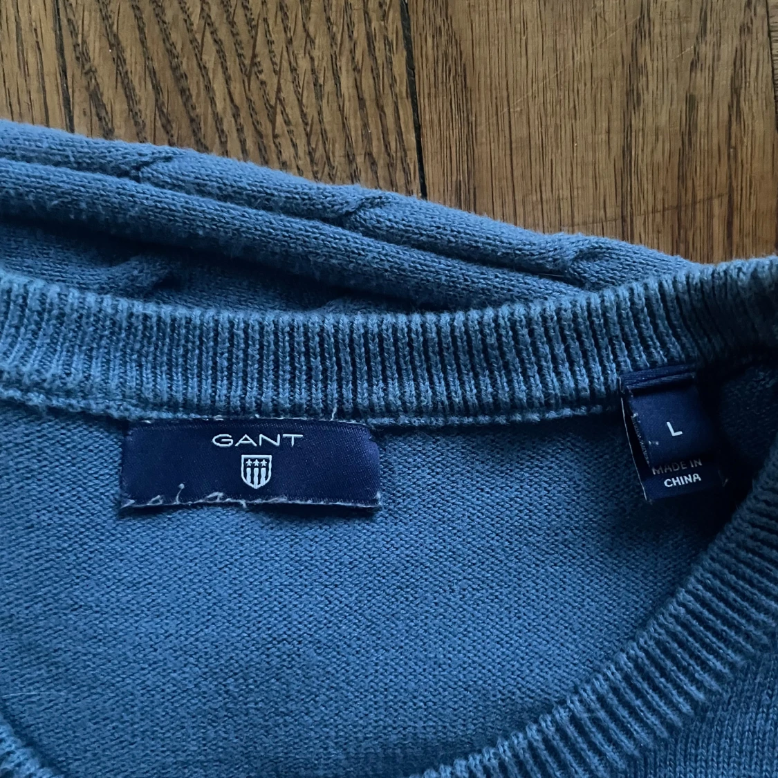 Blå stickad tröja från GANT, L - 2