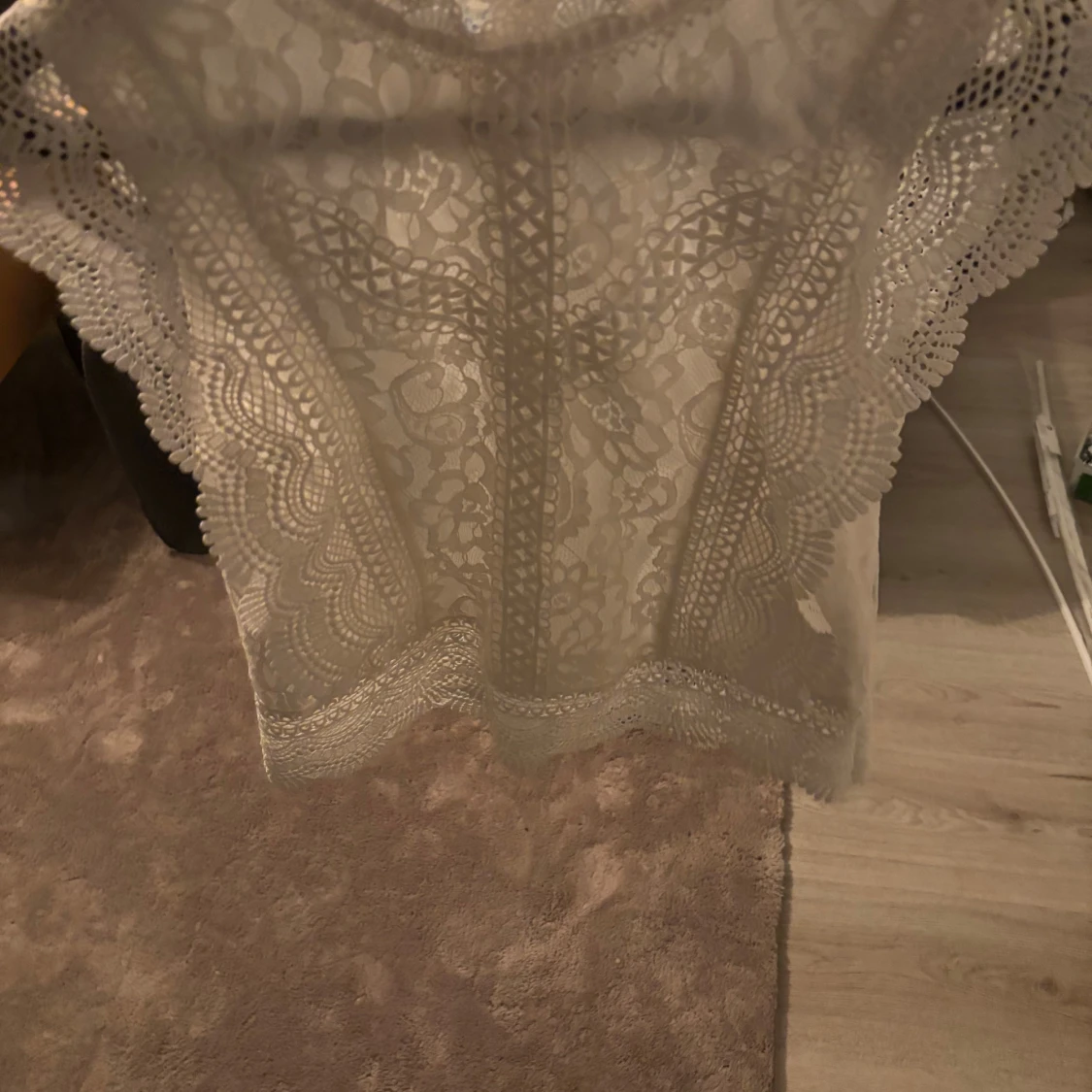 Vit spetsblus från Only - 1