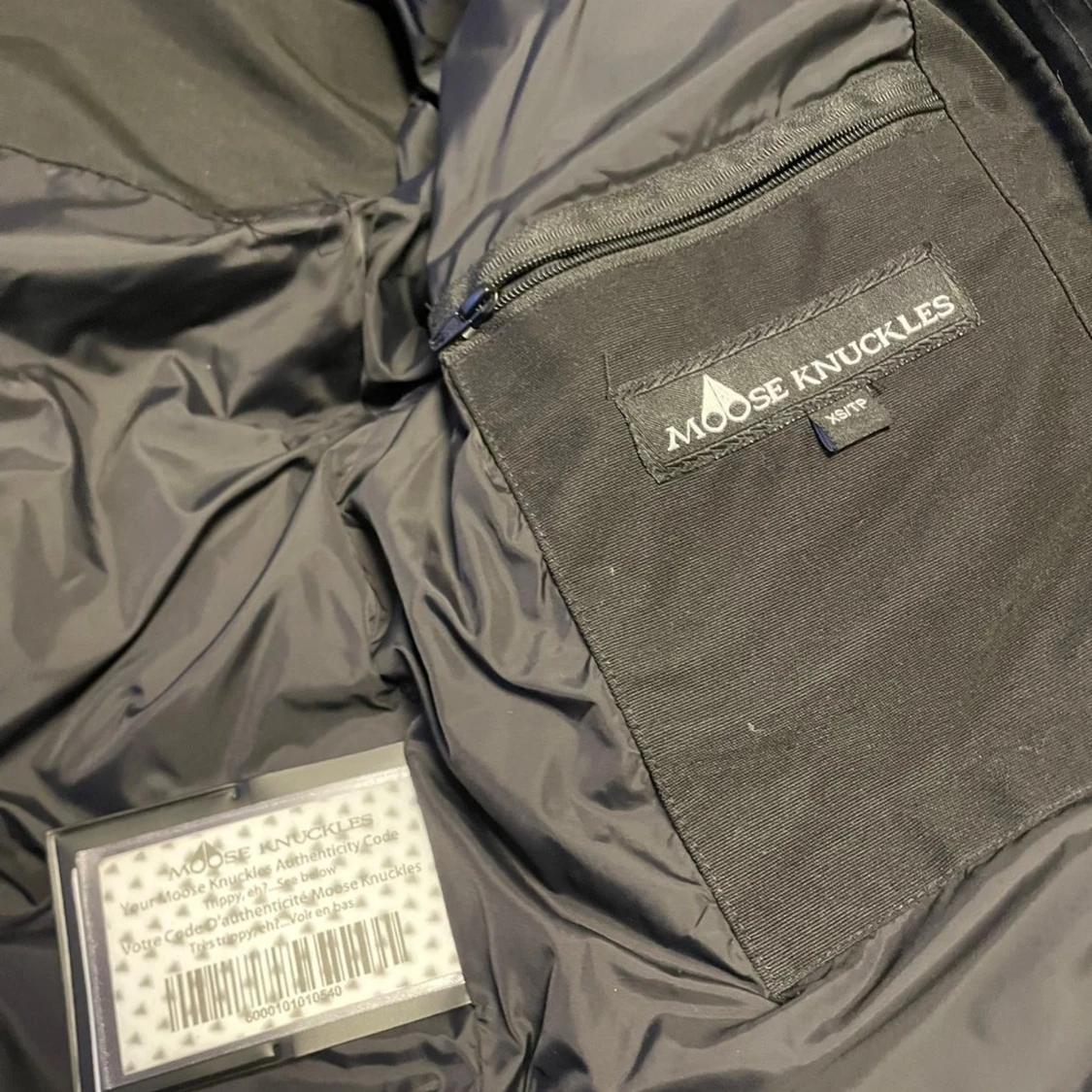 Svart Moose Knuckles dunjacka med päls - 3